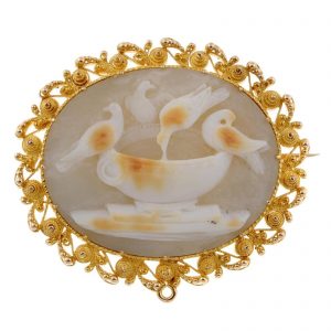 Cannetille Cameo Brooch with Doves