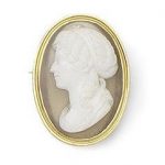 An 18th century gold and hardstone cameo brooch, by Giovanni Pichler