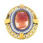 An early Victorian gold cameo brooch
