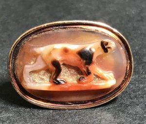 Roman agate cameo ring of a dog, set in 19th century gold